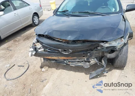 2013 Toyota Corolla S z USA, uszkodzony, nr VIN 2T1BU4EE9DC098403